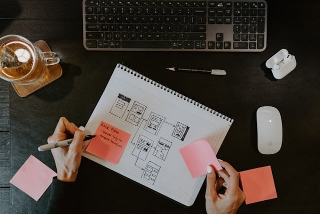 Graphic Designer | JararMalik.com